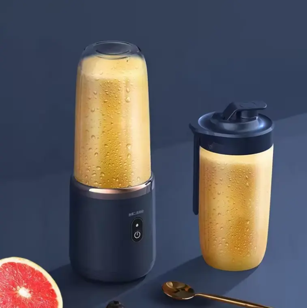 Mini portable blender